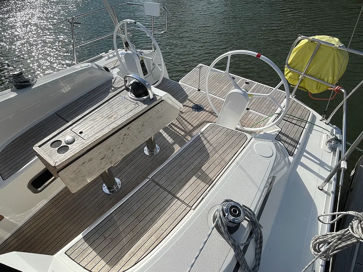 Bavaria Cruiser 34