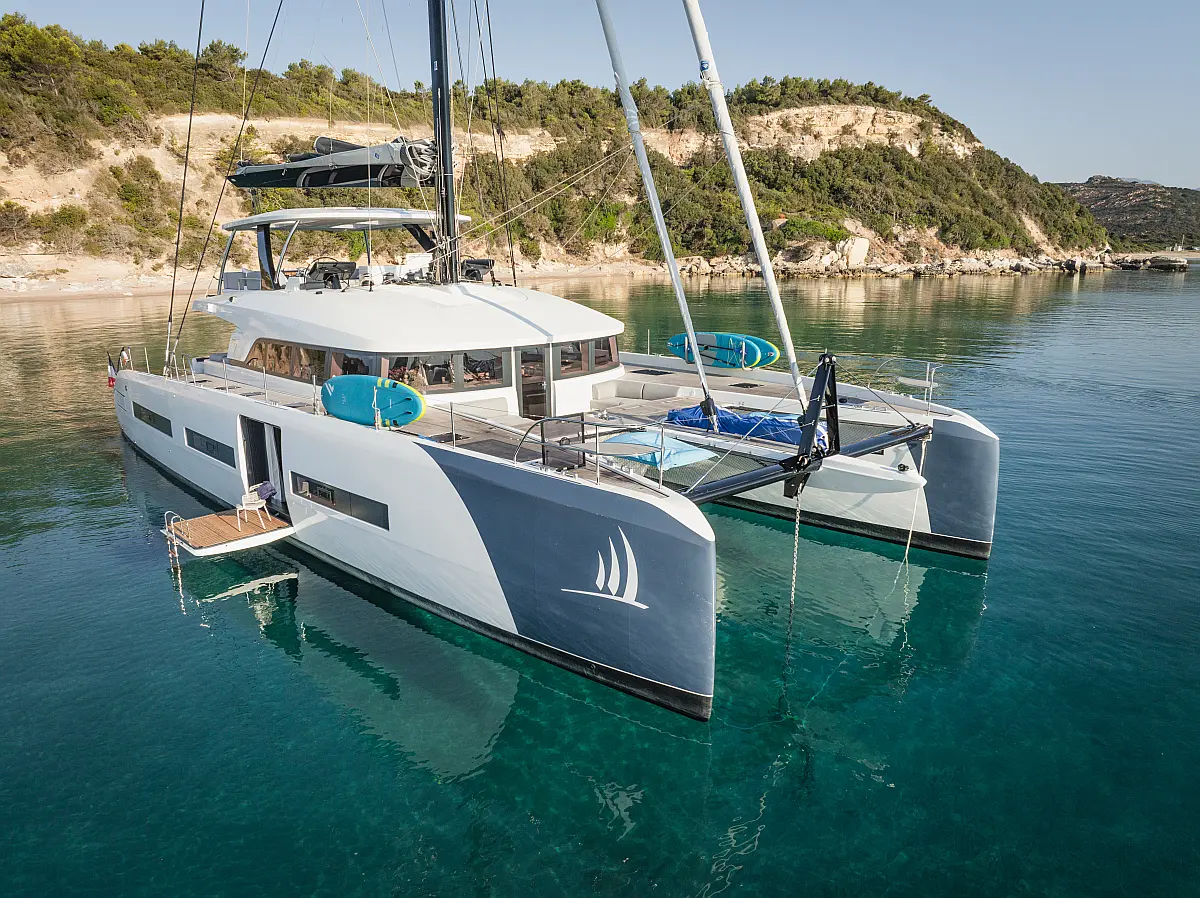 Lagoon SEVENTY 7 - 4 double cabins